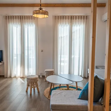 Epithea 5 με ιδιωτική πισίνα Κύθνος