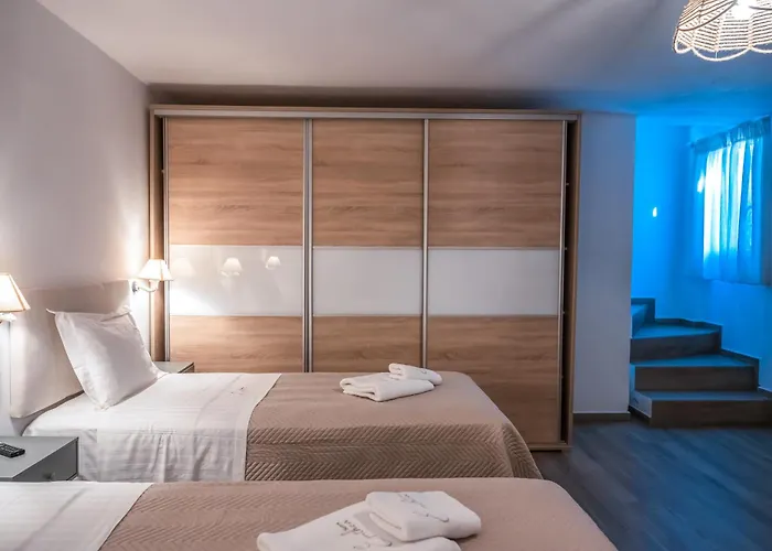 Epithea 5 με ιδιωτική πισίνα *